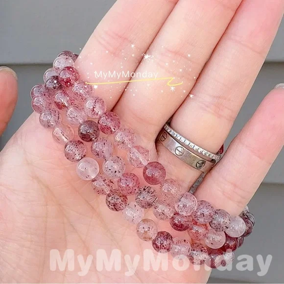 Strawberry Quartz Bracelet 6mm - Picture 2 of 6